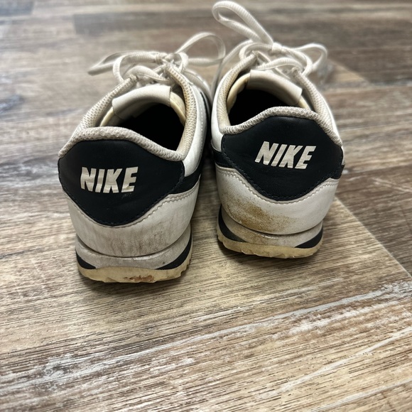 NIKE cortez shoes women’s - Picture 2 of 5
